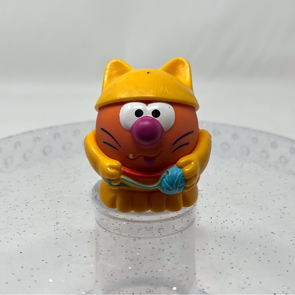 Vintage Nerfuls - Scratch the Cat - Parker Brothers 1985